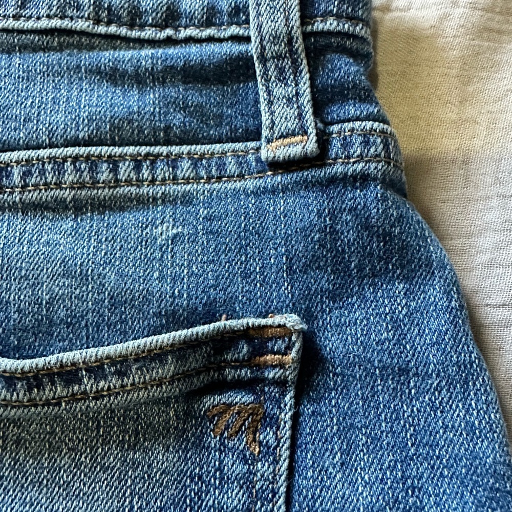 Madewell Blue Jean Shorts - Picture 4 of 8